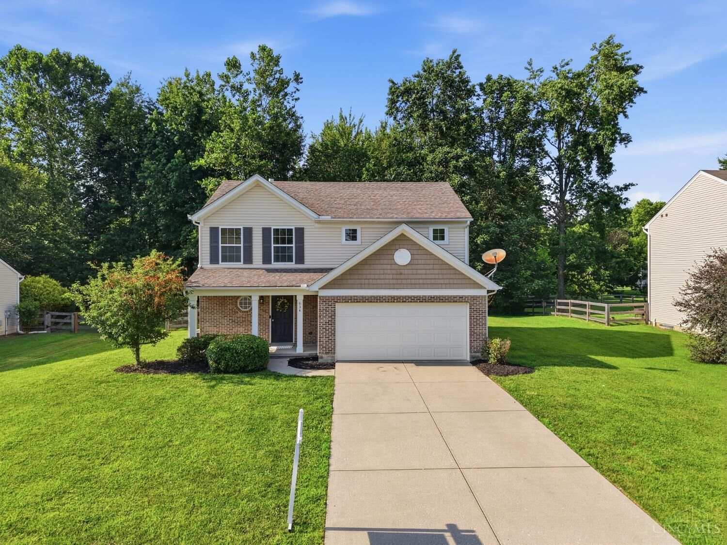 Property Photo:  634 Hope Way  OH 45106 