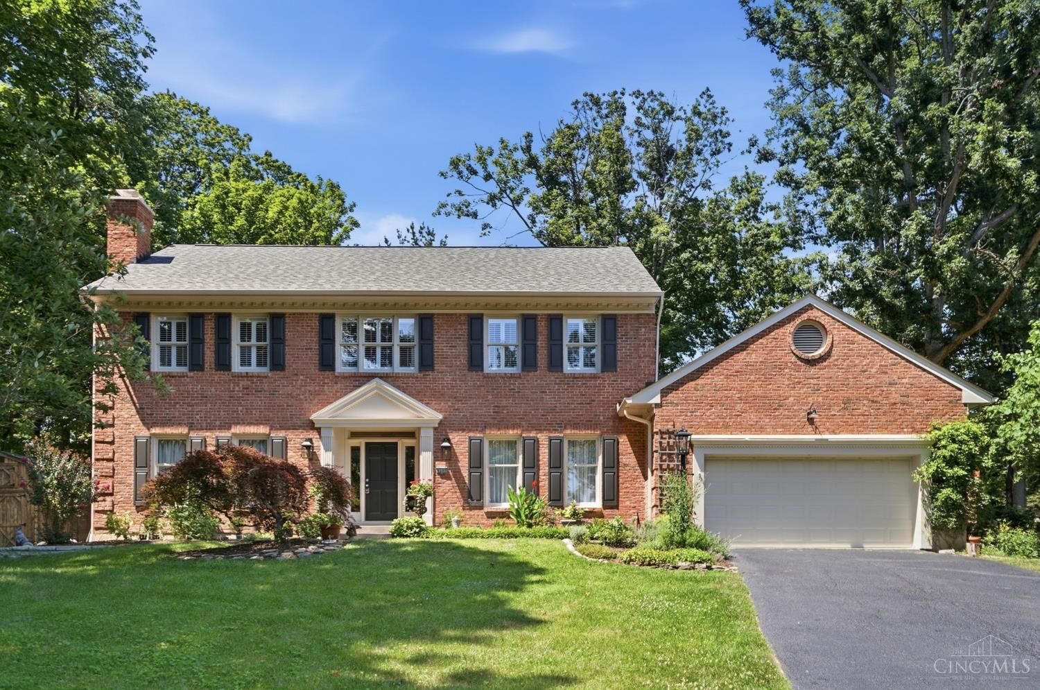Property Photo:  8380 Susanwoods Court  OH 45249 