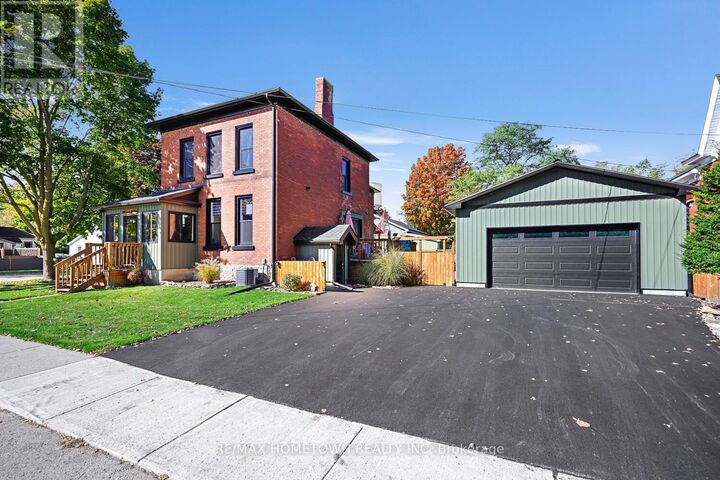 Property Photo:  198 James Street West  ON K0E 1T0 