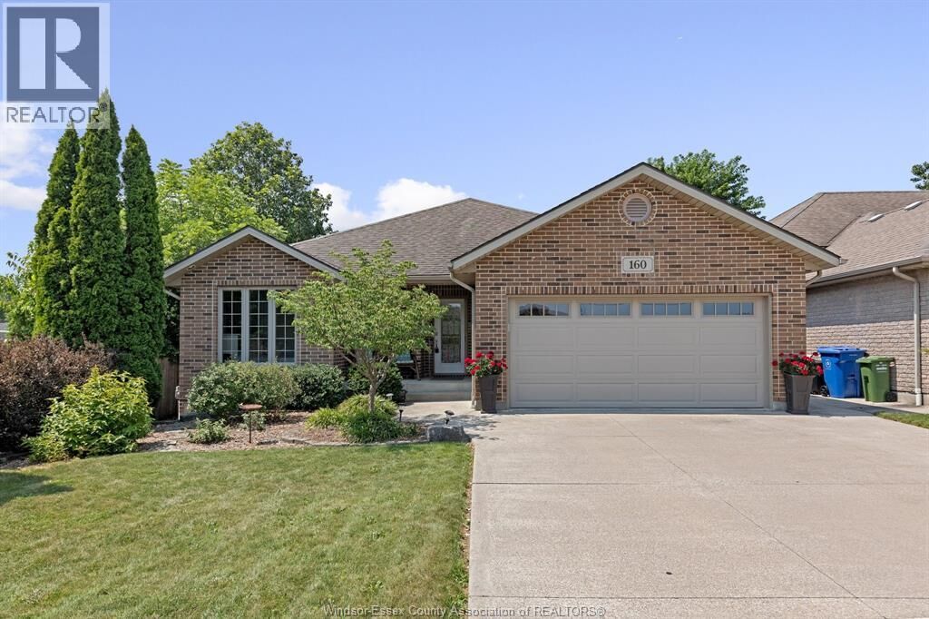 Property Photo: 160 Hanlan Street South ON N8M 3H1
