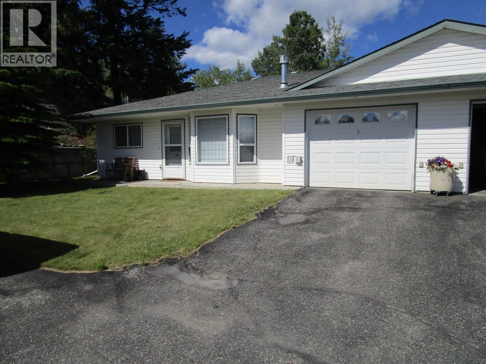 Property Photo: 814 Cariboo Trail 3B BC V0K 2E0