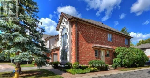 Property Photo:  1478 Adelaide Street North 23  ON N5X 3Y1 