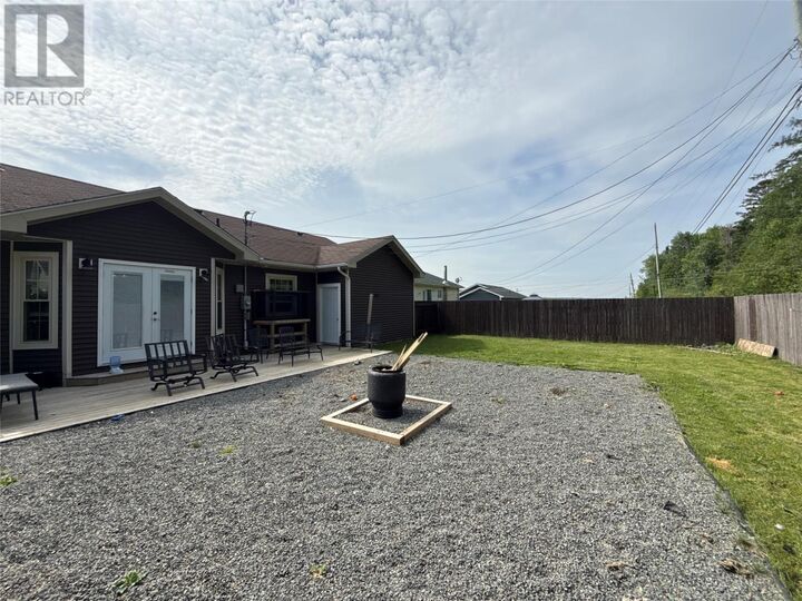 Property Photo: 33 Harmsworth Drive NL A2A 2Y7