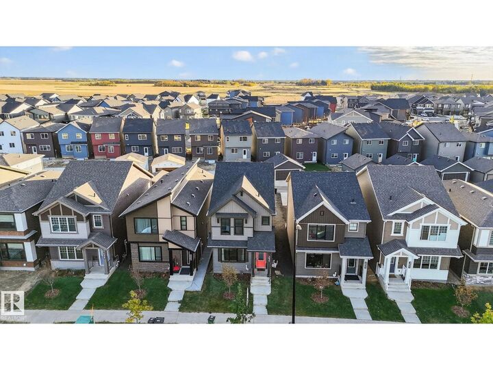 Property Photo: 264 Orchards Bv SW AB T6X 2Y6