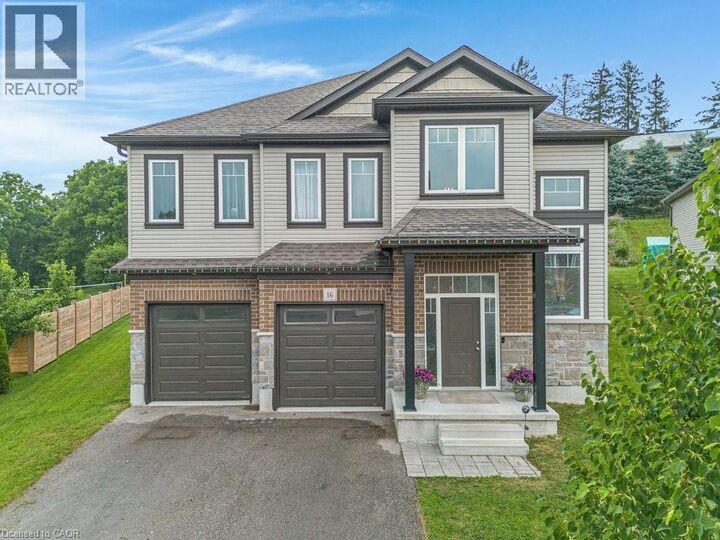 16 Brookfield Court — photo 1