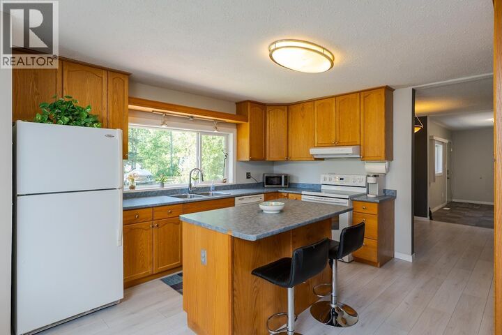 Property Photo:  1716 Shady Valley Road  BC V2K 5S5 