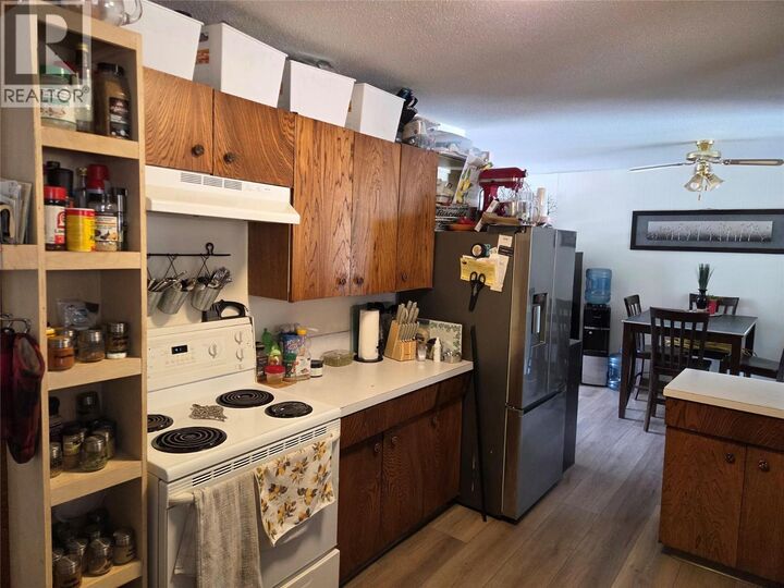 Property Photo: 637 Eastside Road BC V0H 1R5