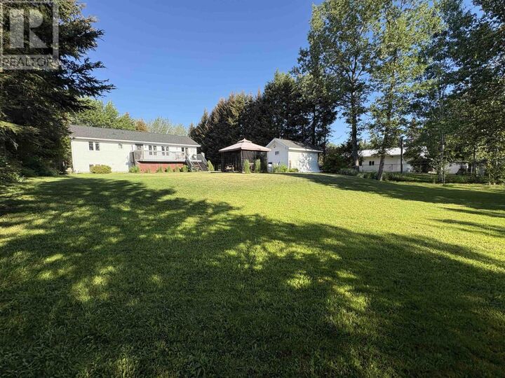Property Photo:  3130 Fairview Ave  ON P7K 1E5 