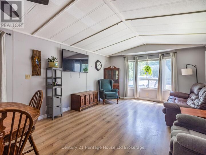 Property Photo: 596101 Oxford 59 Road ON N4S 7W1