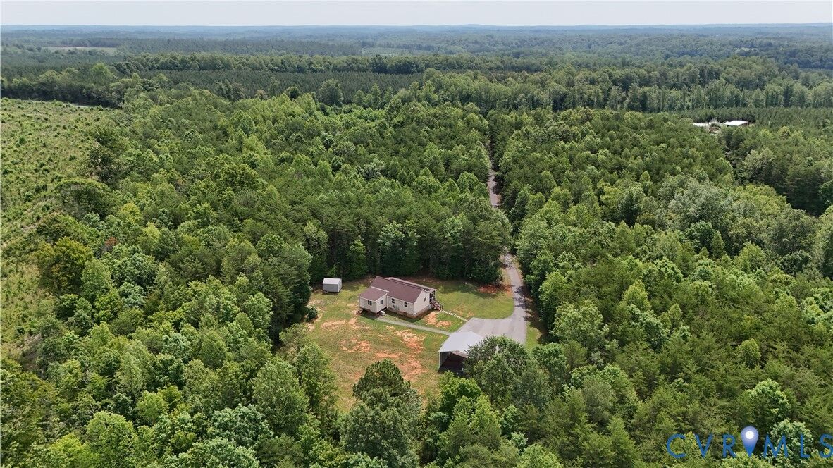 Property Photo: 1487 Spencer Road VA 23936