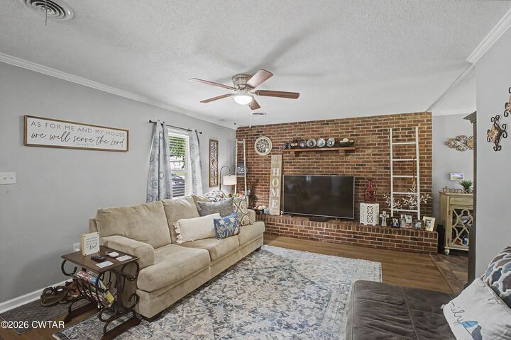 Property Photo:  1180 Pine Street  TN 38019 