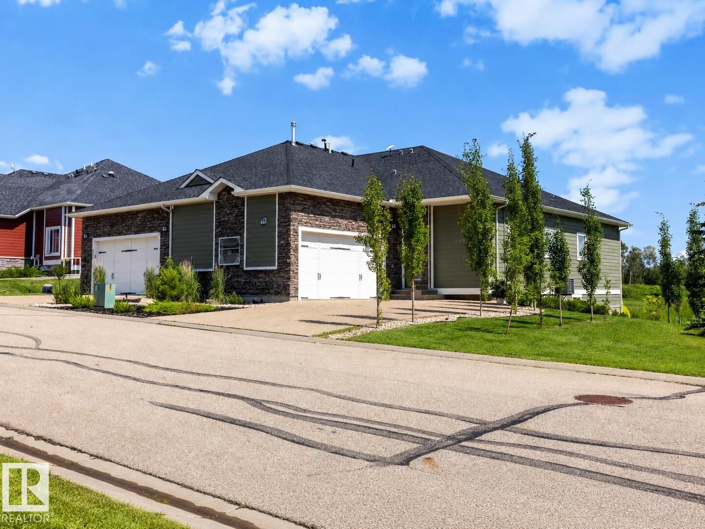Property Photo: 51101 Rge Road 222 355 AB T8C 1G9