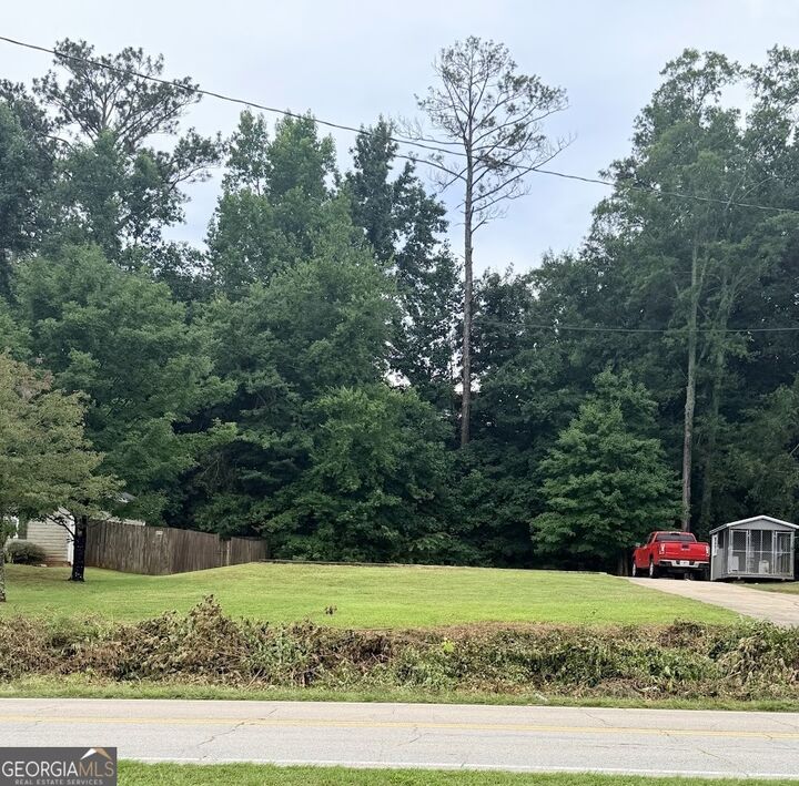 Property Photo: 252 Old Bremen Road GA 30117