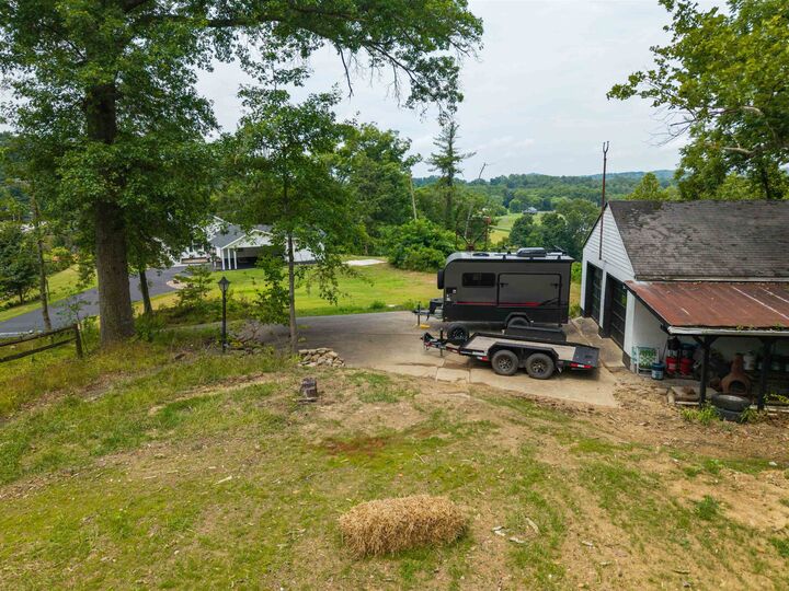 Property Photo:  10657 US-60  WV 25545 