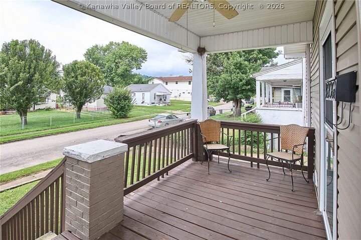 Property Photo:  2412 Monroe Avenue  WV 25177 