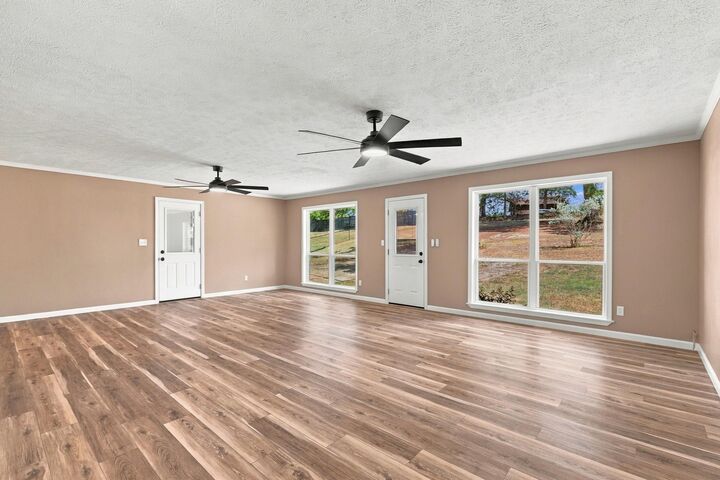 Property Photo:  1513 Frost Street  TX 75644 