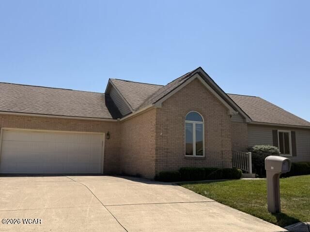 Property Photo:  130 Oak Lane  OH 43326 