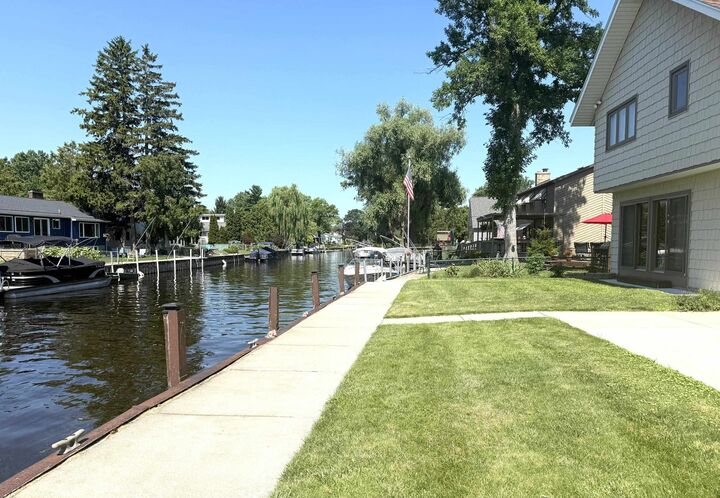 Property Photo: 162 Bay Shore Drive MI 48706