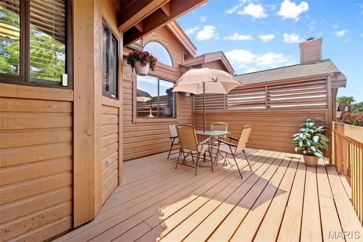 Property Photo:  1702 Hemingway Lane D  MO 63304 