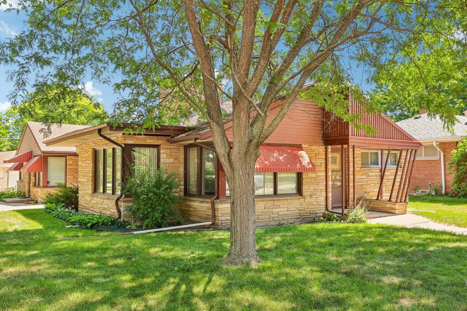 Property Photo: 4164 N 85th St WI 53222