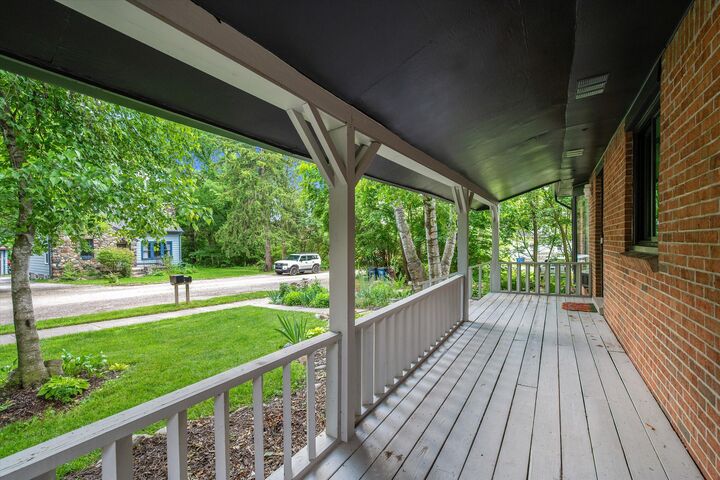 Property Photo:  2890 Kimberley Road  MI 48104 