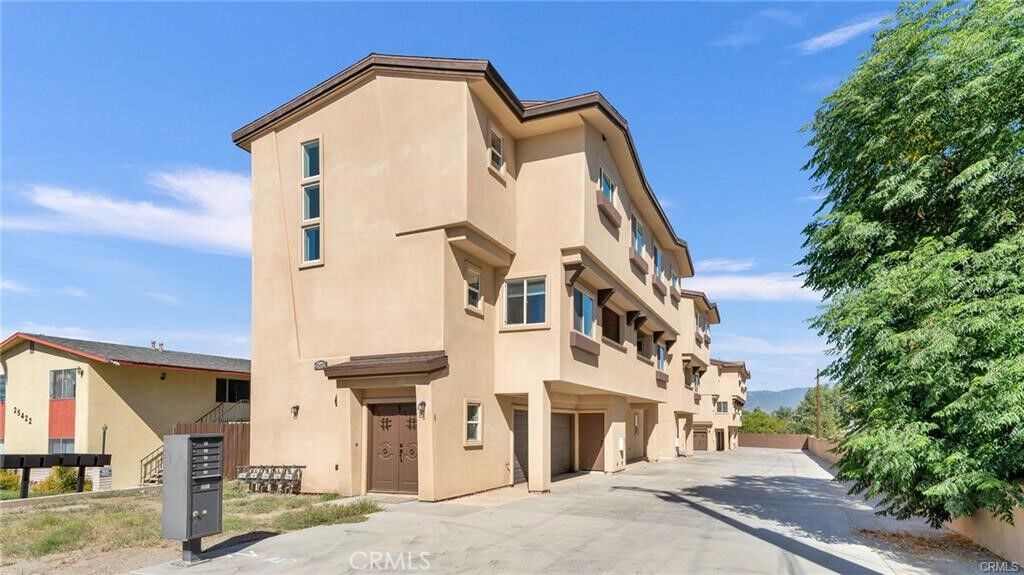 Property Photo:  25432 Cole 2  CA 92354 