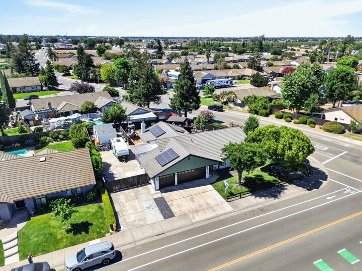 Property Photo: 720 Lake Canyon Avenue CA 95632
