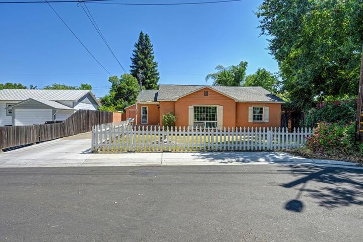 Property Photo: 8928 Truman Street CA 95624