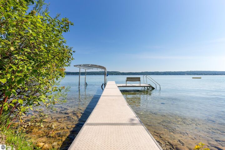 Property Photo:  6123 Crystal Avenue  MI 49617 