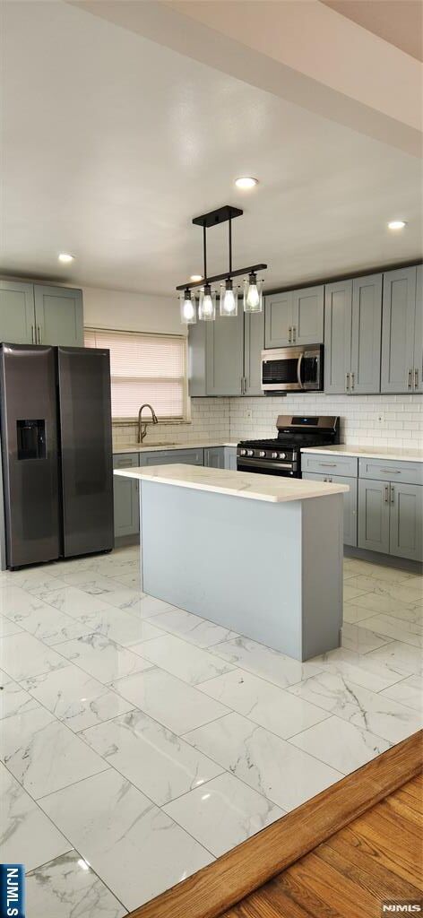Property Photo:  224 11th Street 2  NJ 07650 