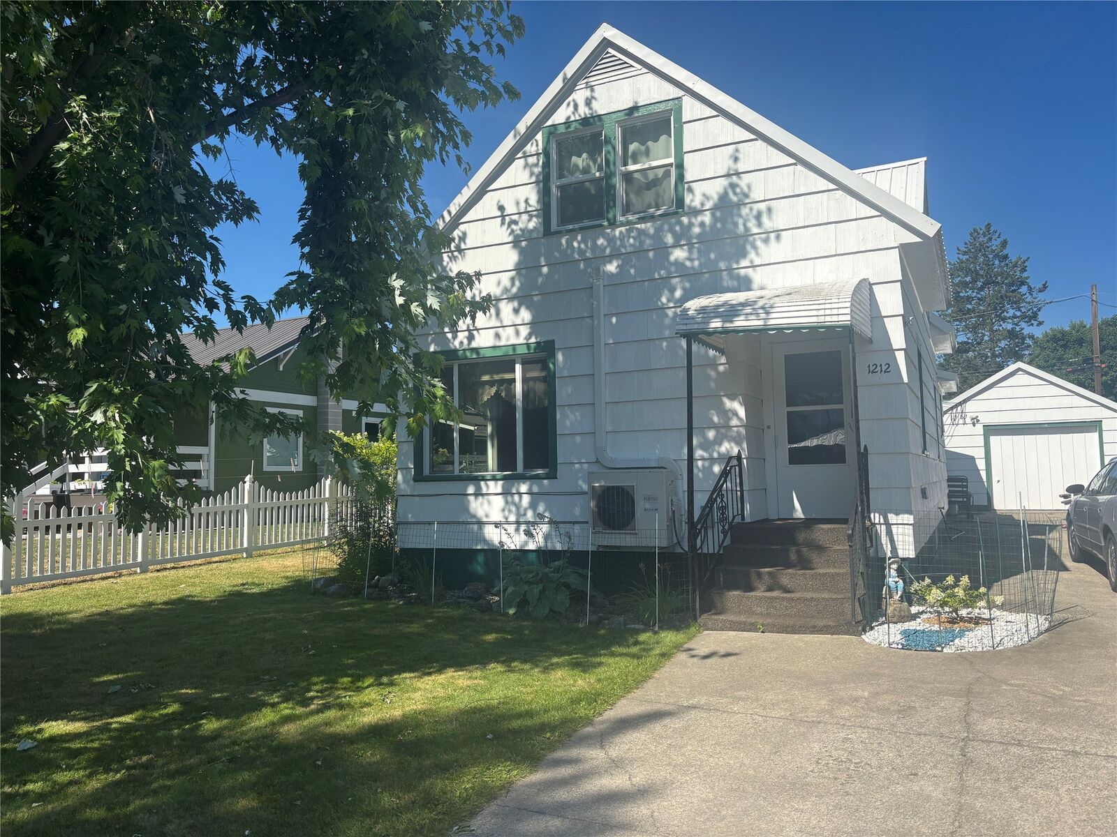 Property Photo: 1212 Montana Avenue MT 59923