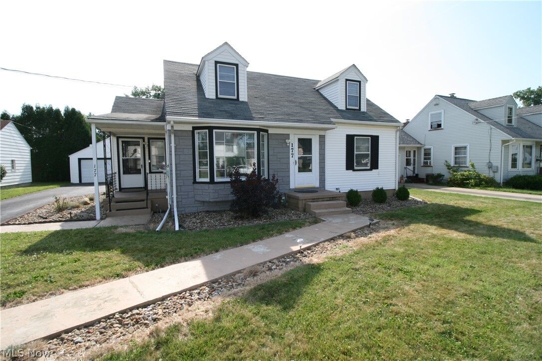 Property Photo:  177 Willard Avenue SE  OH 44483 