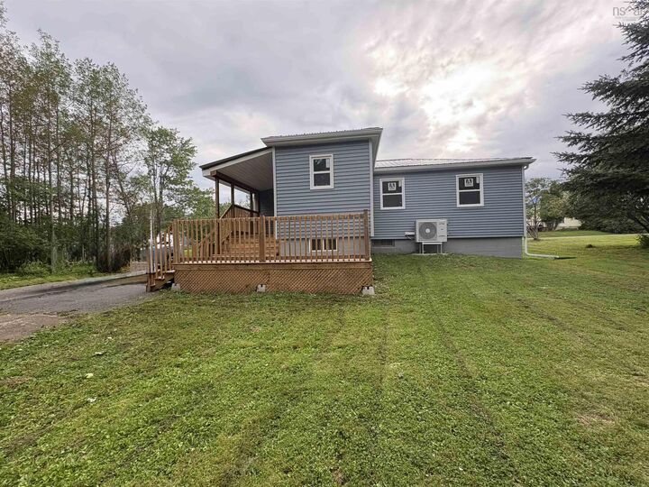 Property Photo: 162 Sixth Street NS B2H 1B5