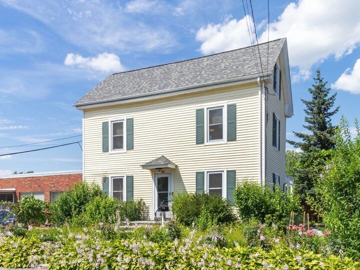 Property Photo:  142 Calvary Street  MA 02453 