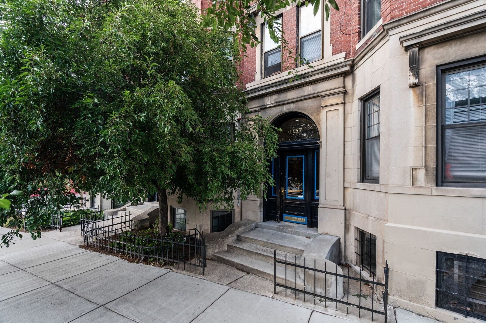Property Photo: 1157 Commonwealth Ave 1 MA 02134