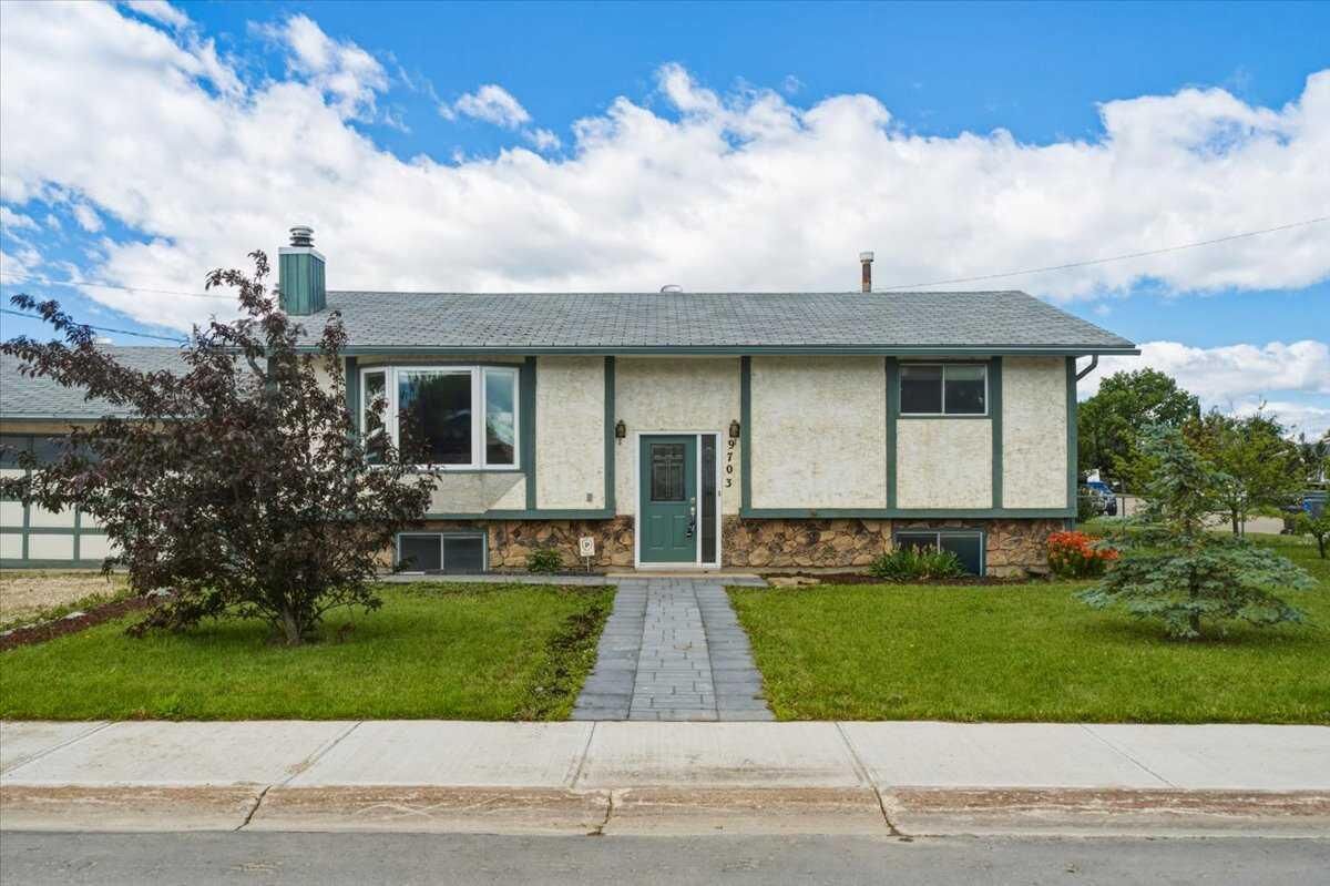 Property Photo: 9703 95 Avenue AB T0H 3S0