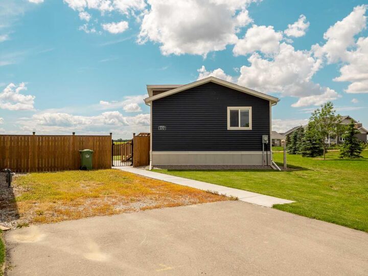 Property Photo: 2037 Sunflower Crescent AB T1M 0G4