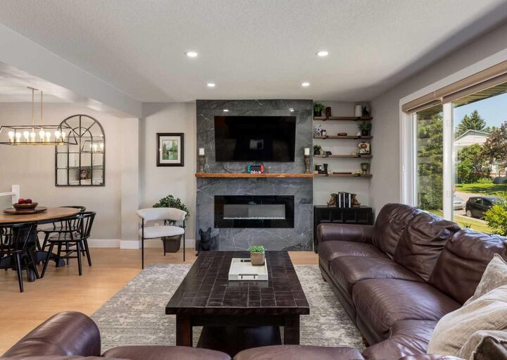 Property Photo:  4627 Verona Drive NW  AB T3A 0P5 