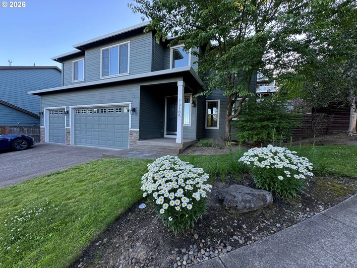 Property Photo: 15185 SW Summerview Dr OR 97224