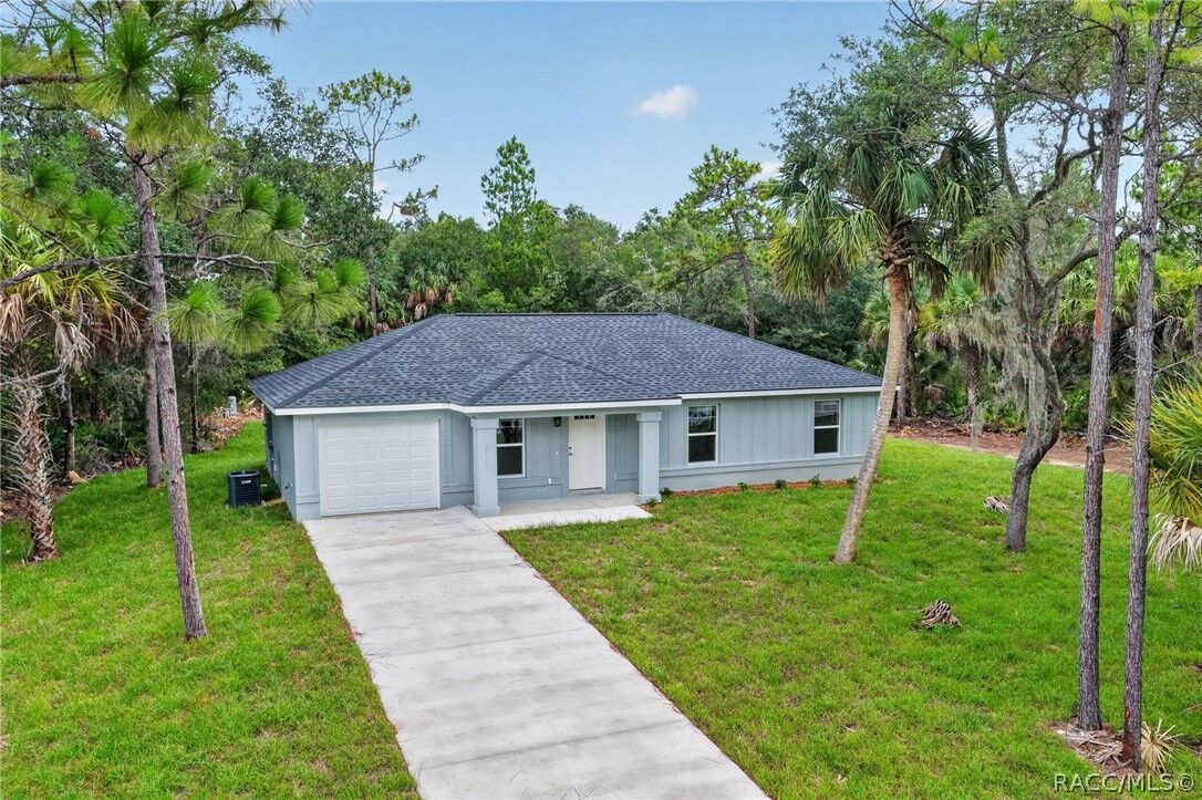 Property Photo: 12175 W Bluebell Drive FL 34428
