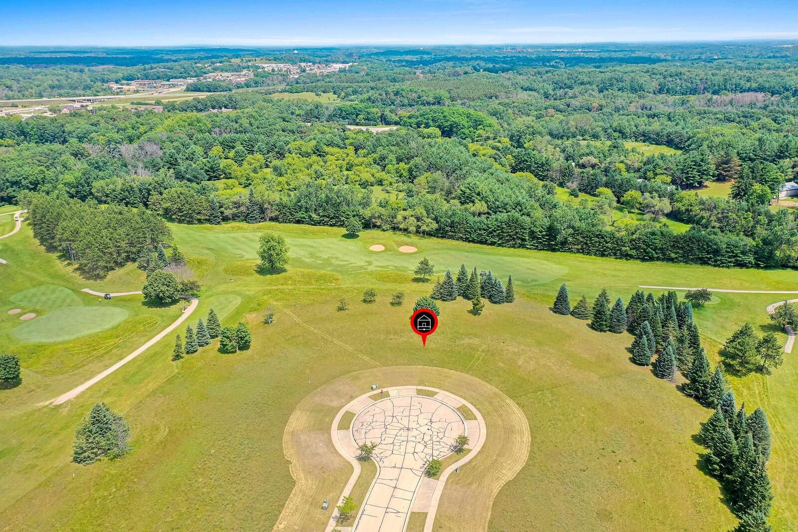 Property Photo:  1400 Foxfire Court  WI 54981-5716 