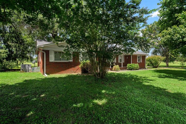 Property Photo:  10436 Russellville Road  KY 42274 