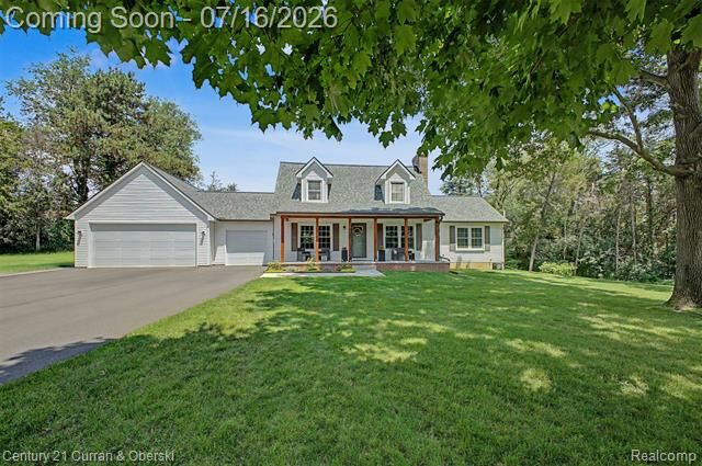 Property Photo: 7680 Briarwood Circle MI 48116