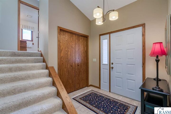 Property Photo:  80 Canterbury Court  MN 56001 