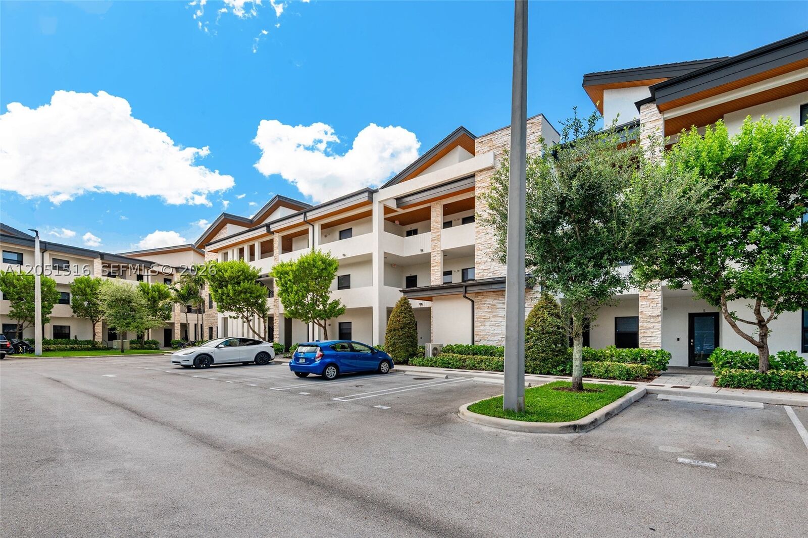 Property Photo: 7815 NW 104th Ave 34 FL 33178