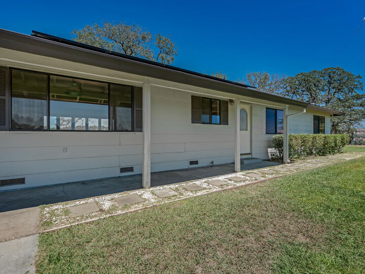 Property Photo: 22370 Lariat Lane CA 96080