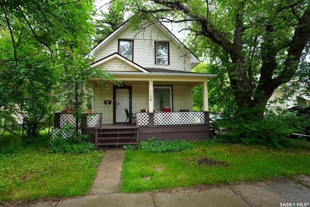Property Photo:  1158 104th Street  SK S9A 1N6 