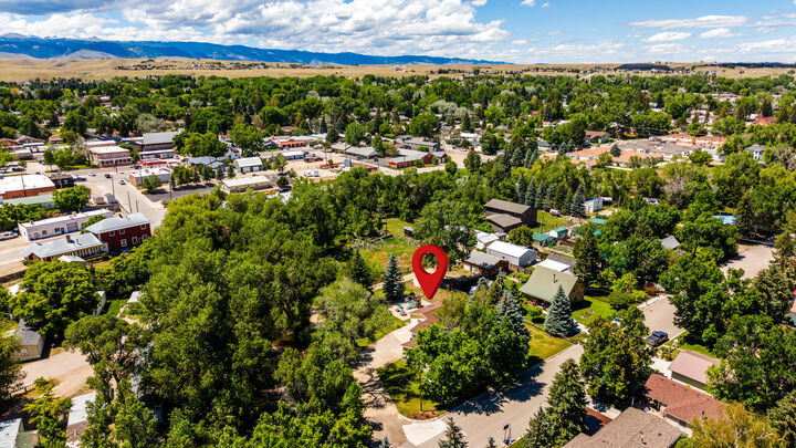 Property Photo:  112 N Bozeman Avenue  WY 82834 