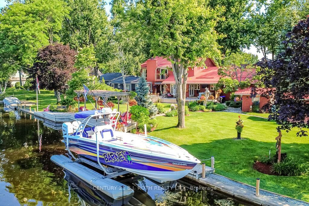 Property Photo: 40 South Island Trail ON L0K 1B0