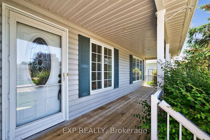 Property Photo:  30 Illinois Crescent  ON L9Z 3A8 